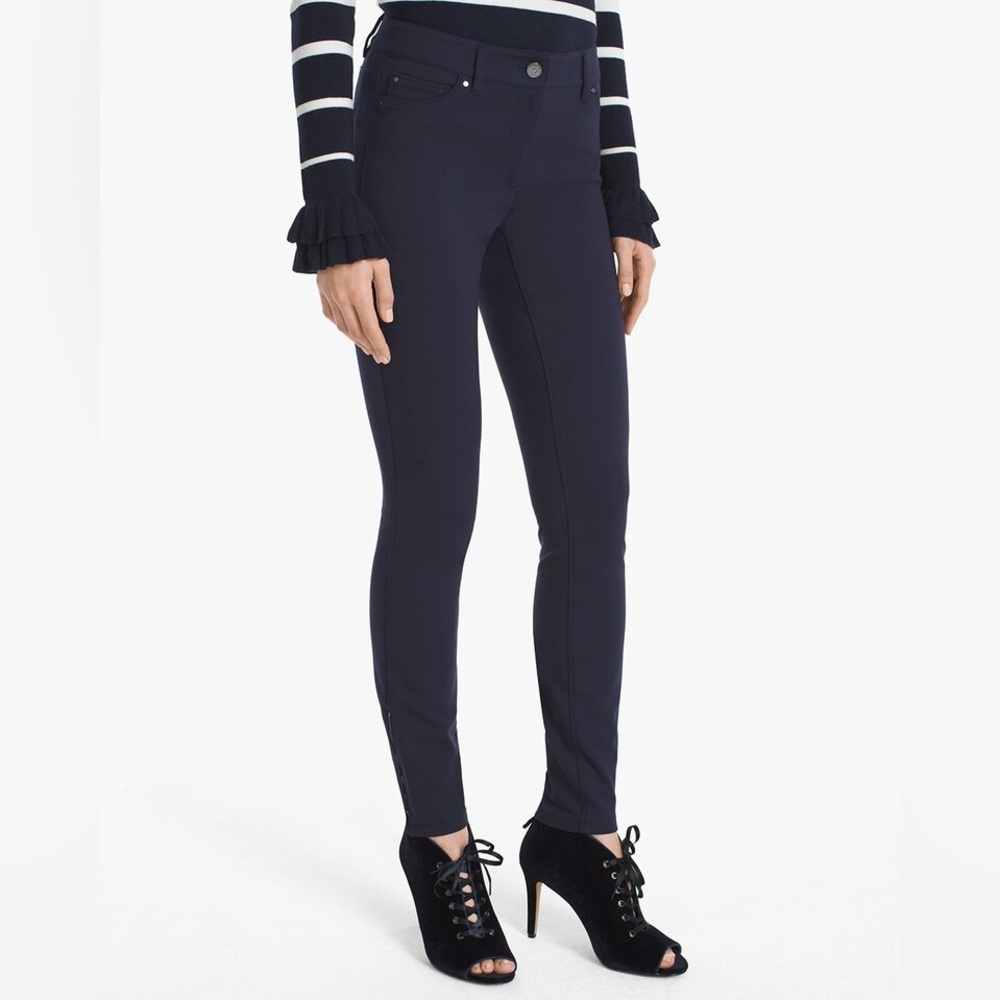 White House Black Market Navy Skinny Ankle Ponte Pants in size 4